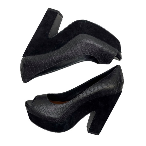 Steven By Steve Madden Shoes - STEVEN BY STEVE MADDEN Noizey Leather Peep Toe Chunky Heels size 9